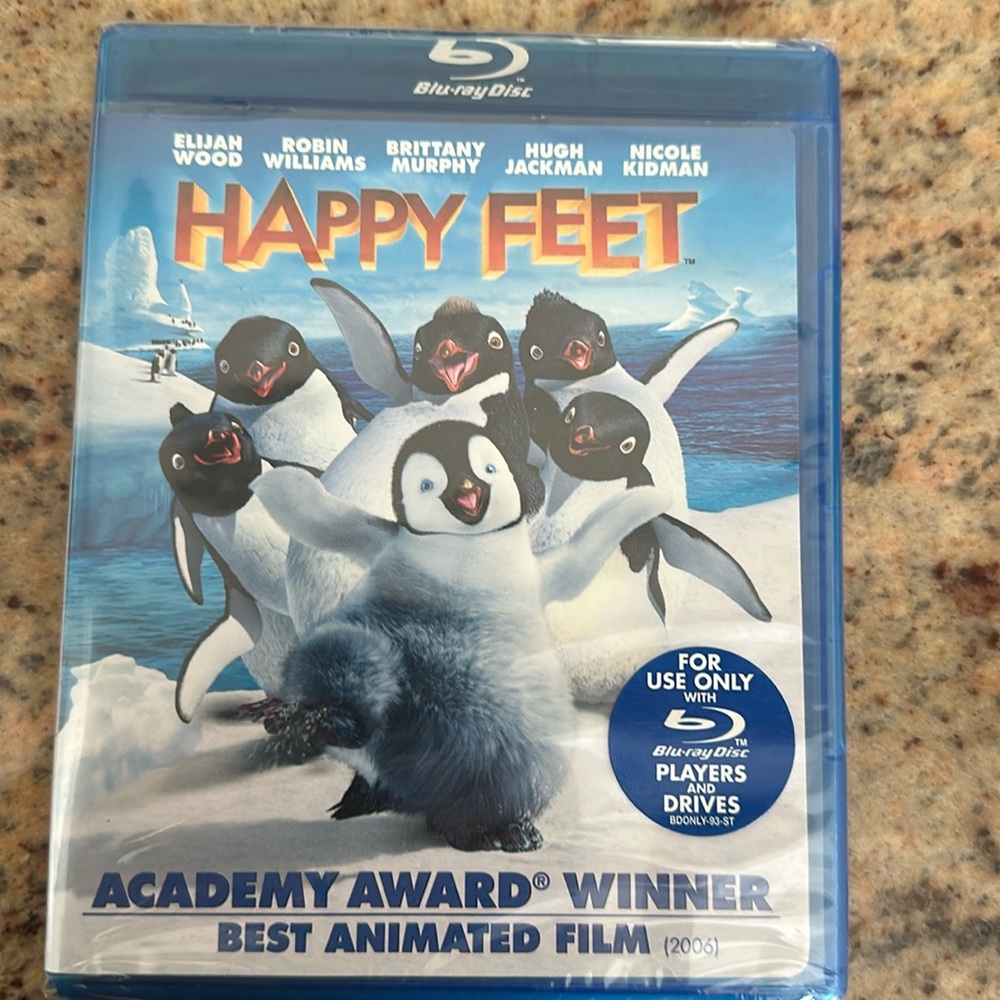 Happy Feet blu-ray dvd. Brand New